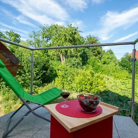 ホームステイ Baja *